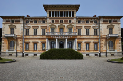 Villa Era