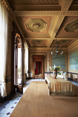 Villa Era
