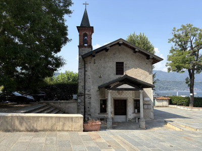 Lungolago (Lago D'Orta)