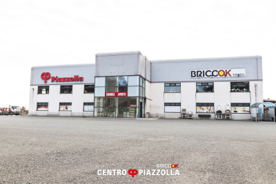 Centro Commerciale Piazzolla