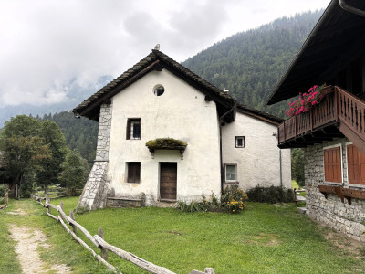 Frazione Isella