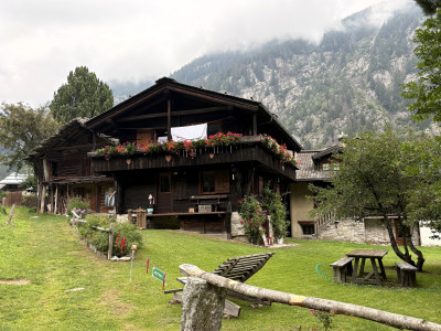 Frazione Isella