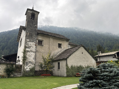 Frazione Isella